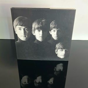 BEATLES FIRST EDITION 1990 HARDCOVER PICTURE BOOK  BY ROBERT FREEMAN